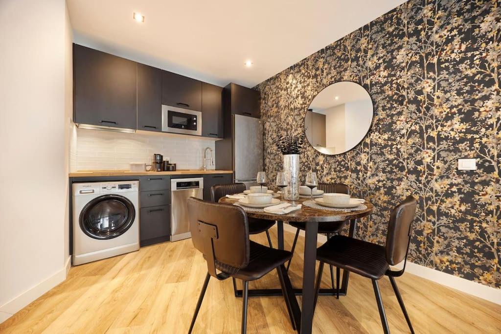 Gran Via Style Apartment มาดริด ภายนอก รูปภาพ